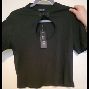 Delia's black top 2x